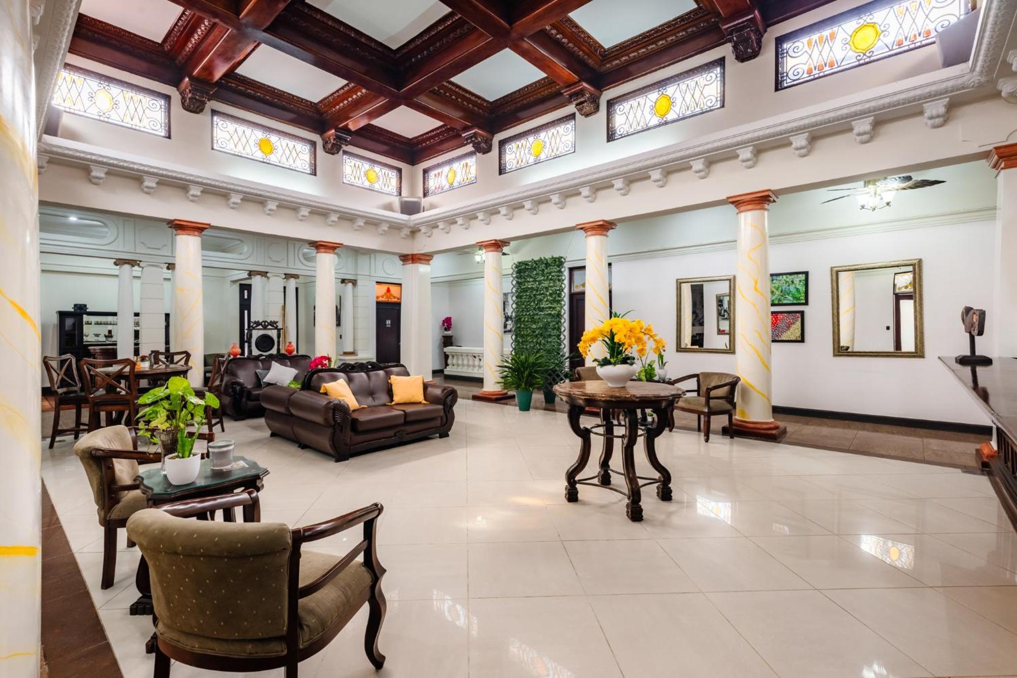 Hotel Majestad サンホセ エクステリア 写真