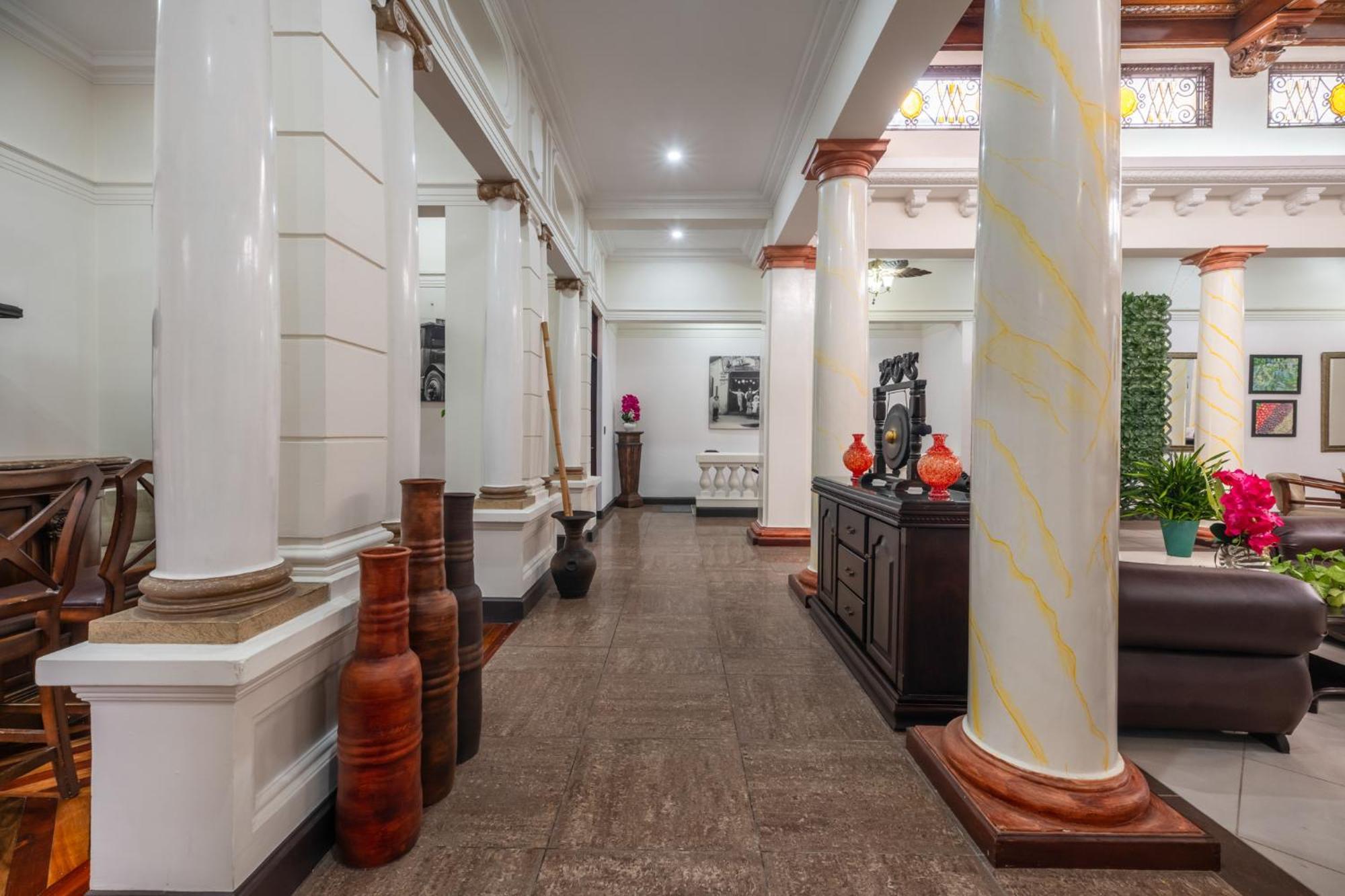 Hotel Majestad サンホセ エクステリア 写真