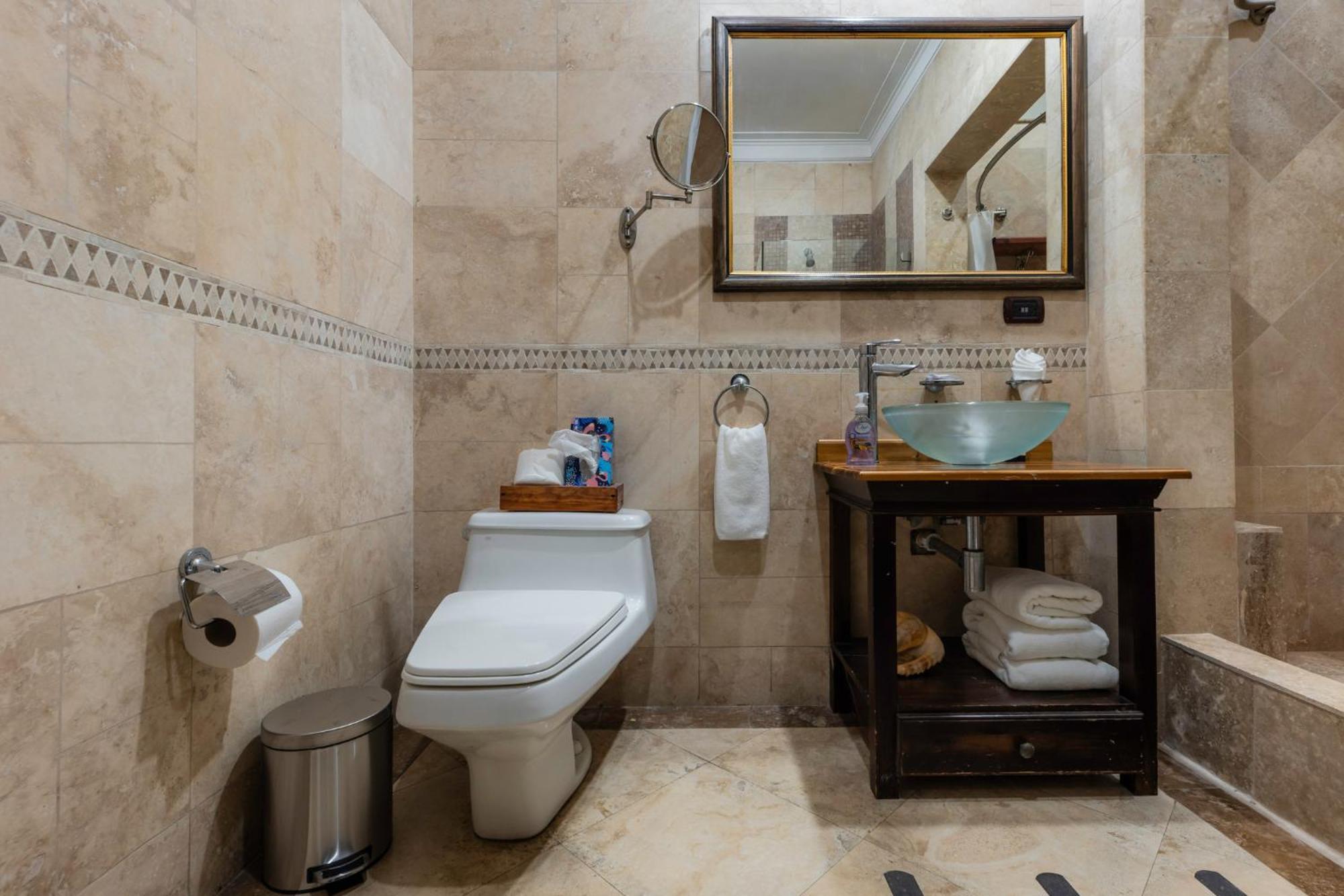 Hotel Majestad サンホセ エクステリア 写真